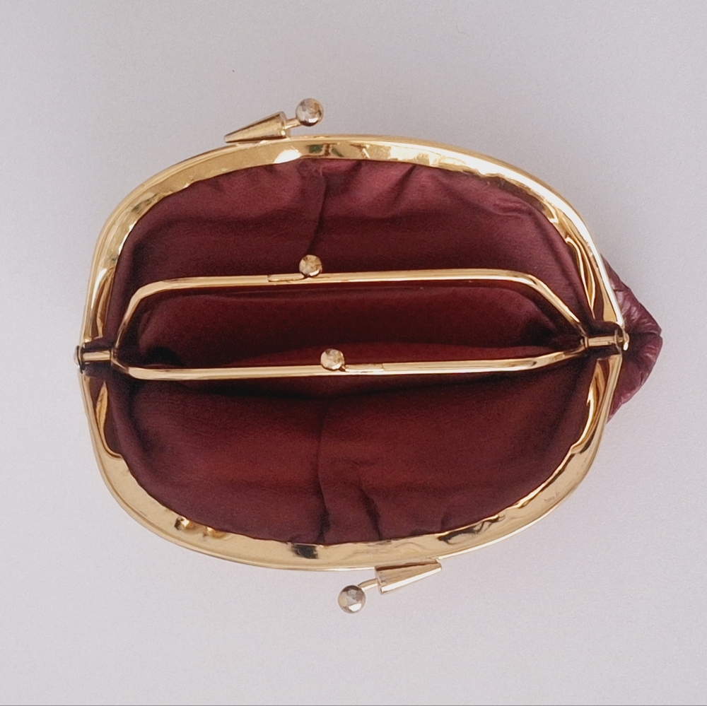 Dark red vintage leather clutch/coin purse - Picture 4 of 9